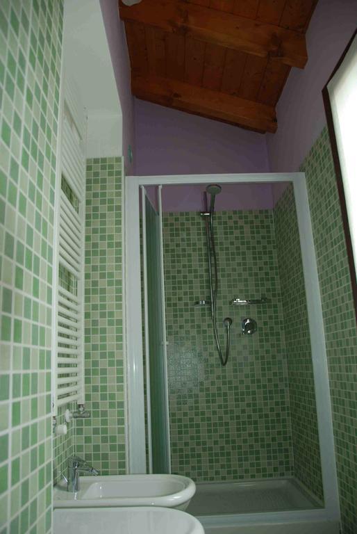 B&B La Casa Di Trizzi โกโม ห้อง รูปภาพ